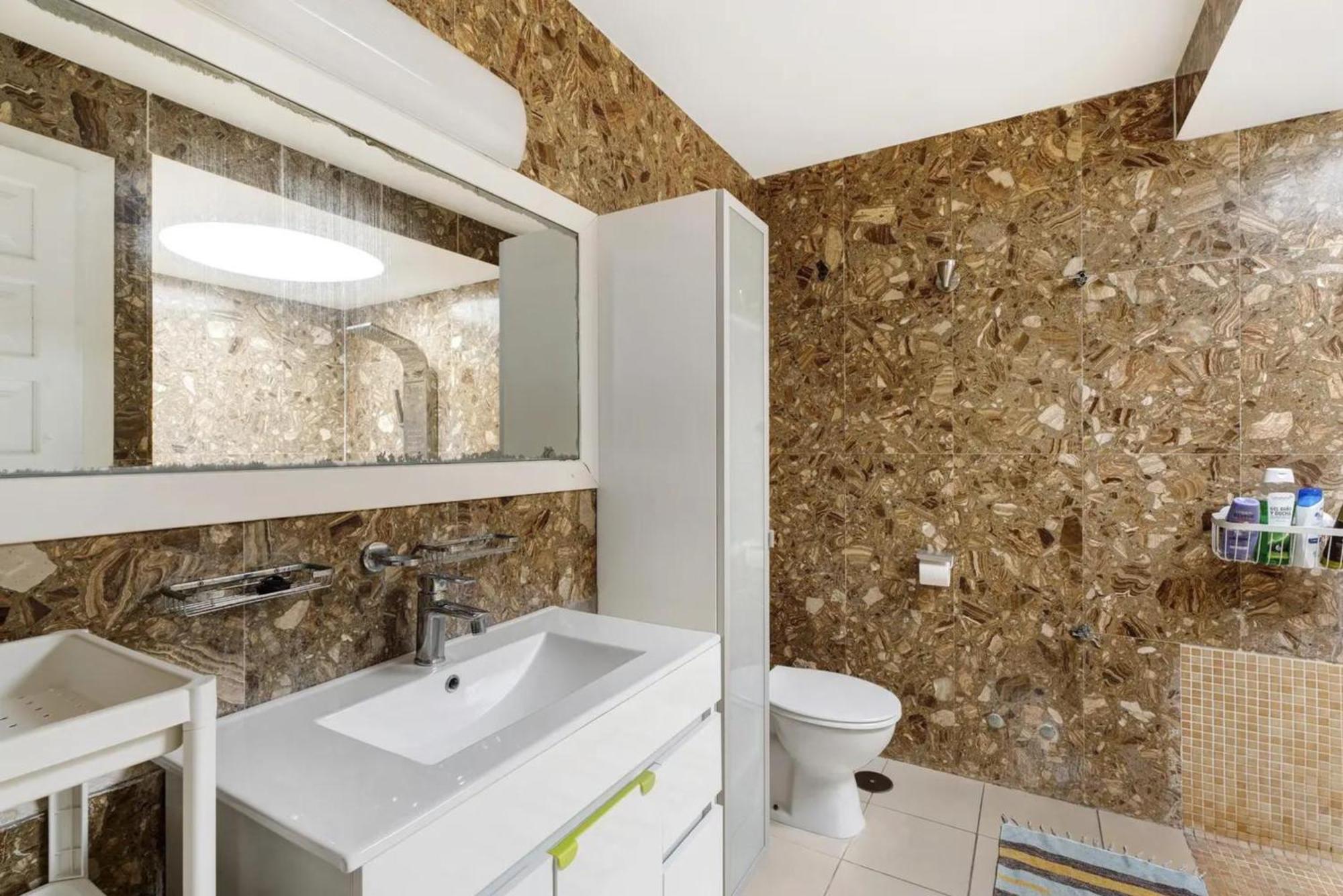 Child-Friendly, 3-Bedroom Apartment With Garden Near The Aqualand アデヘ エクステリア 写真